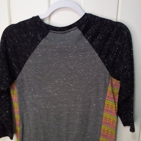 Society Shirt Women S 3/4 Sleeve Live Free Aztec Pattern Colorful - Picture 12 of 13